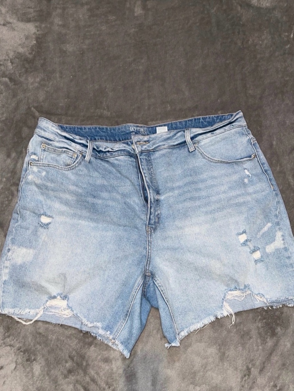 Light Wash Distressed Women's Denim Shorts